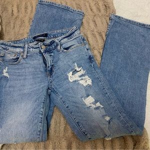 4 pairs of jeans, 10 for each or 30 for all